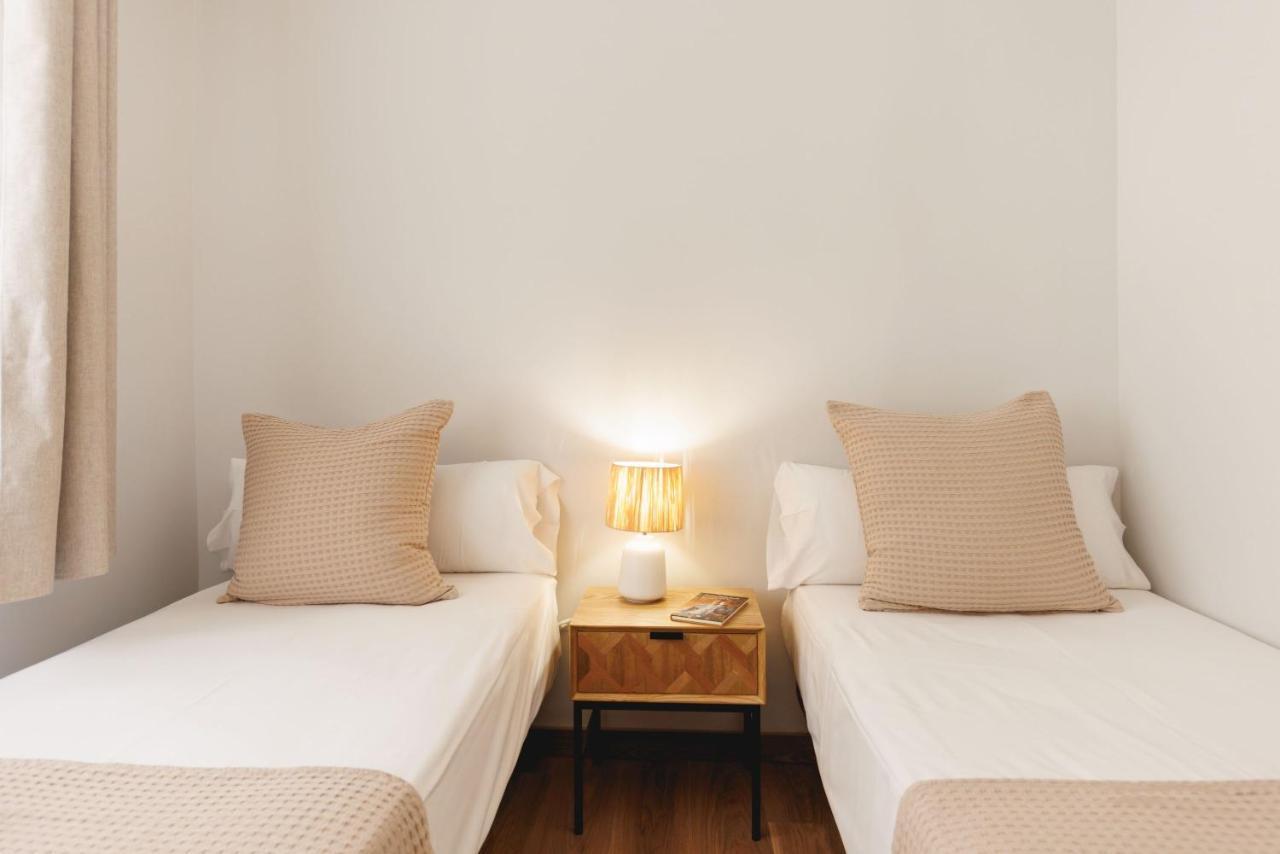 Bravissimo Figuerola, Spacious 3-Bedroom Apartment 赫罗纳 外观 照片